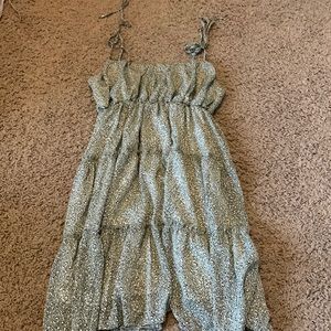 Amazon size medium green cheetah print sun dress /w tie sleeves